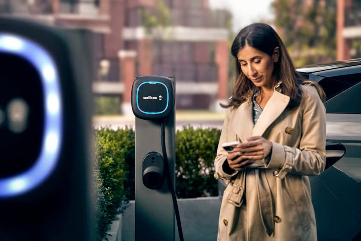 Wallbox Pulsar plus Level 2 Electric Vehicle Smart Charger